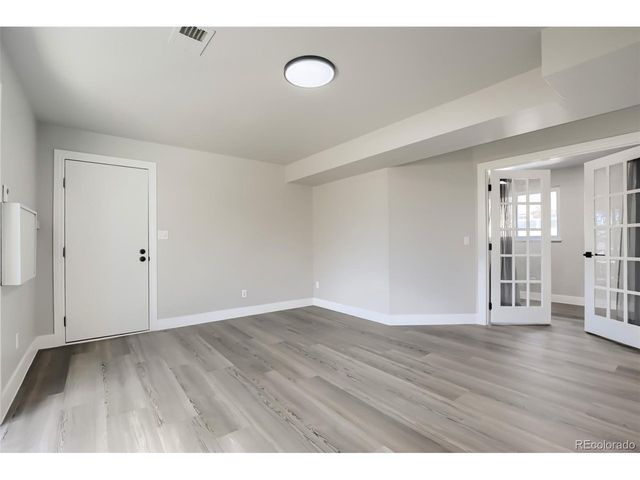 3800 S Quintero Cir, Aurora, CO 80013