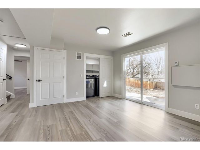 3800 S Quintero Cir, Aurora, CO 80013