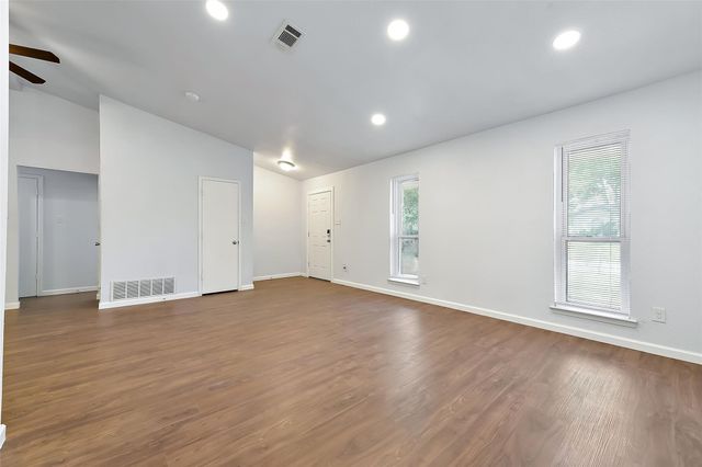 2615 Jewell Drive, Arlington, TX 76016