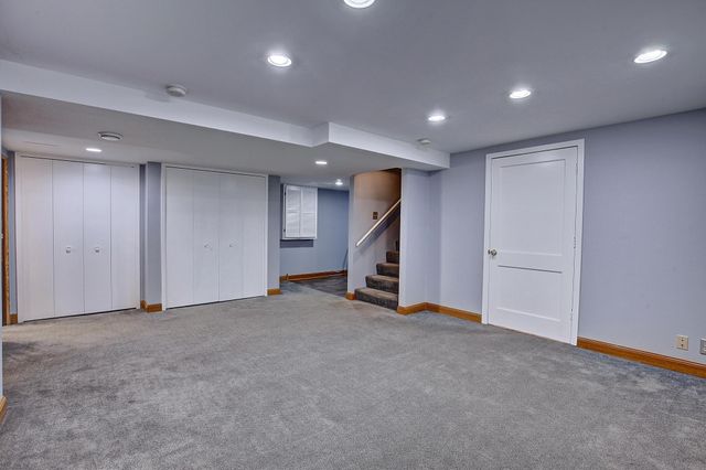 267 Hanska Court, Shoreview, MN 55126