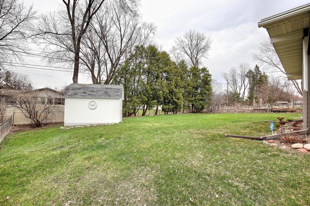 267 Hanska Court, Shoreview, MN 55126