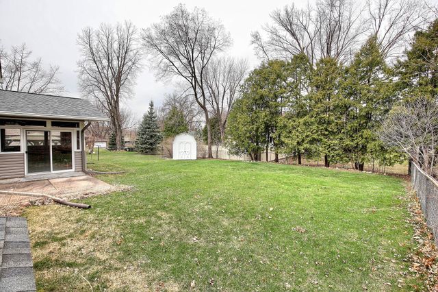 267 Hanska Court, Shoreview, MN 55126