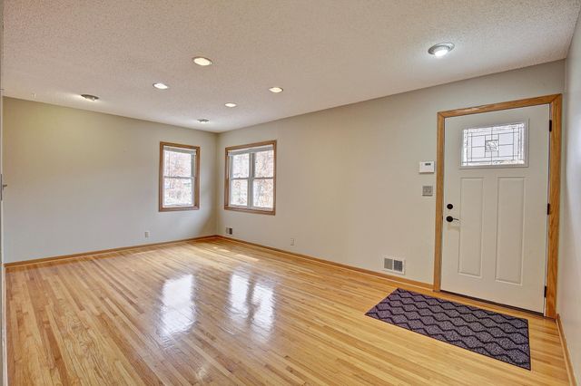 267 Hanska Court, Shoreview, MN 55126