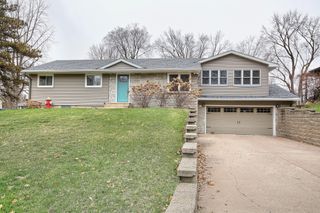 267 Hanska Court, Shoreview, MN 55126