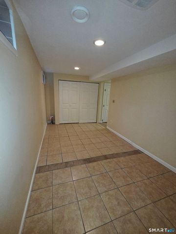 12 West Meadow Lane 2, Middletown, CT 06457