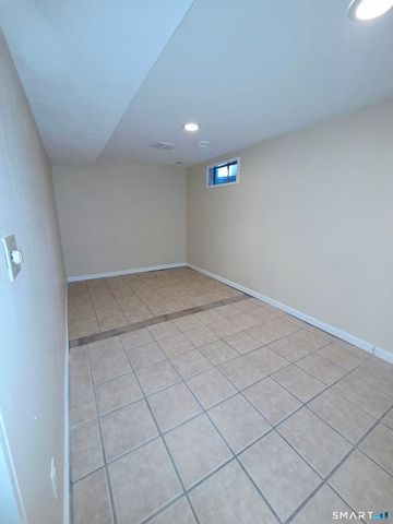 12 West Meadow Lane 2, Middletown, CT 06457