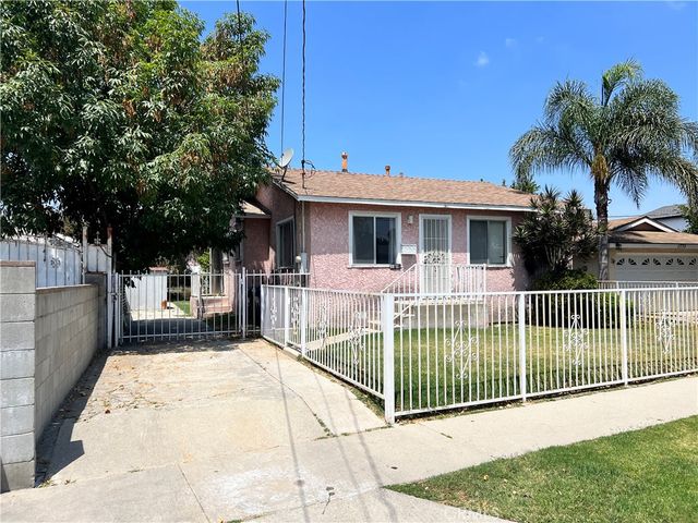 11743 Slater, Los Angeles, CA 90059