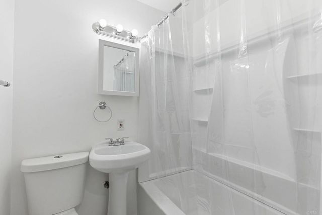 237 39 54th Street, San Diego, CA 92114