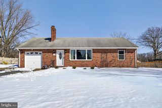 110 LANDING ST, Southampton, NJ 08088