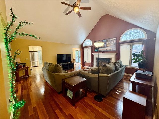 15 Shingle Mill Road, Irondequoit, NY 14609