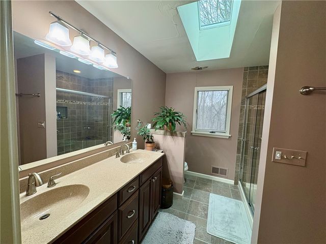 15 Shingle Mill Road, Irondequoit, NY 14609