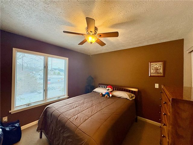 15 Shingle Mill Road, Irondequoit, NY 14609