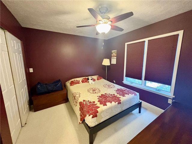 15 Shingle Mill Road, Irondequoit, NY 14609