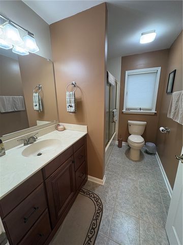 15 Shingle Mill Road, Irondequoit, NY 14609