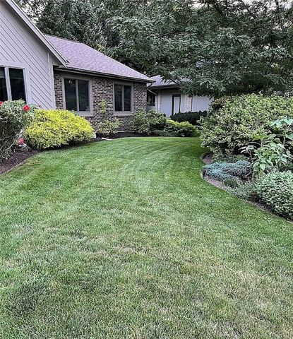 15 Shingle Mill Road, Irondequoit, NY 14609