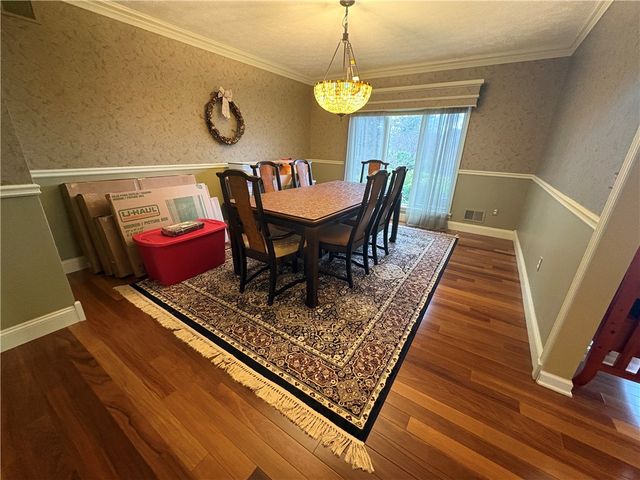 15 Shingle Mill Road, Irondequoit, NY 14609