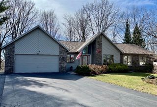 15 Shingle Mill Road, Irondequoit, NY 14609