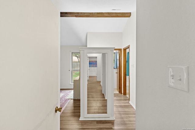 15306 MOUNT EAGLE ST, San Antonio, TX 78232