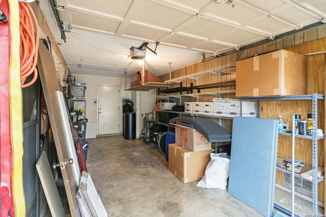 15306 MOUNT EAGLE ST, San Antonio, TX 78232