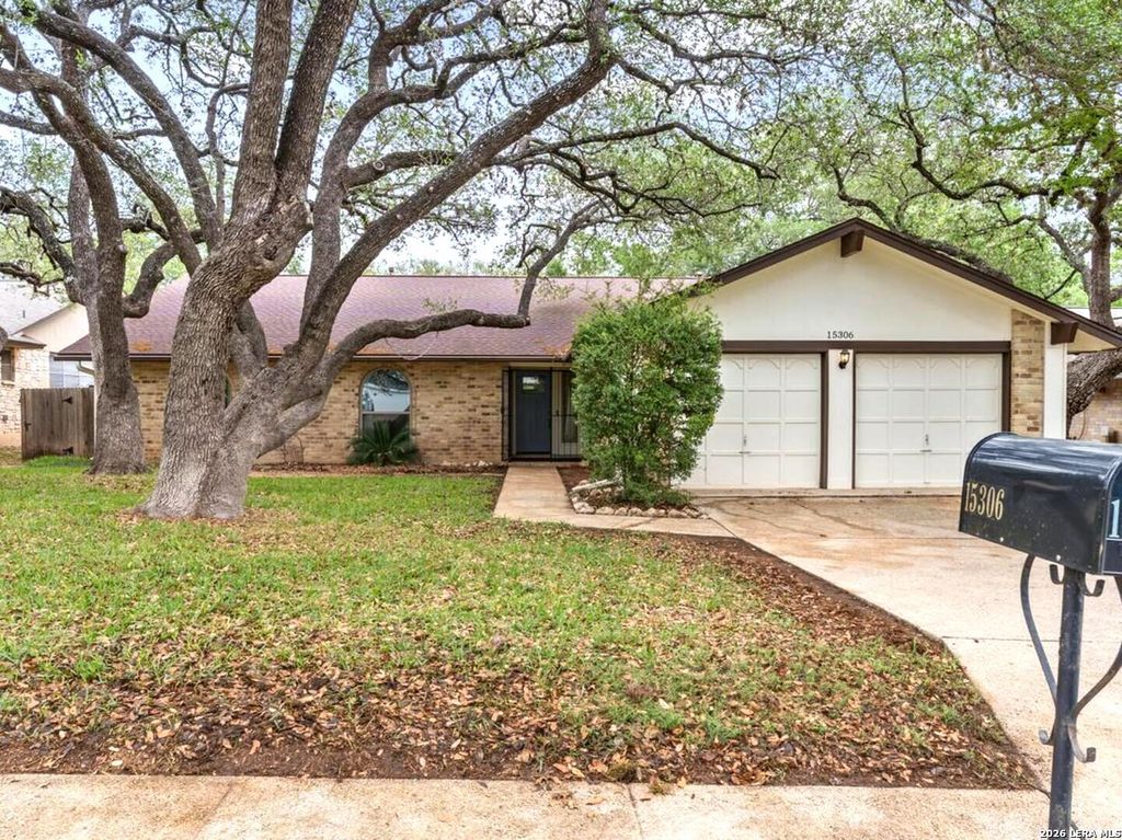 15306 MOUNT EAGLE ST, San Antonio, TX 78232
