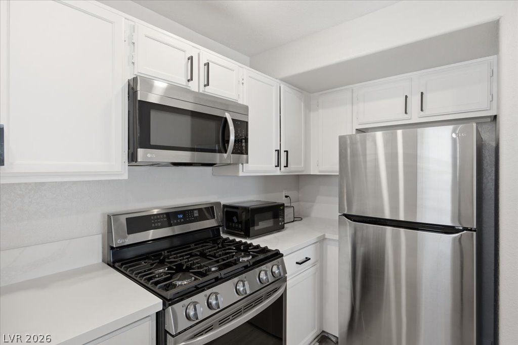 5008 South Rainbow Boulevard 108, Las Vegas, NV 89118 — photo 3