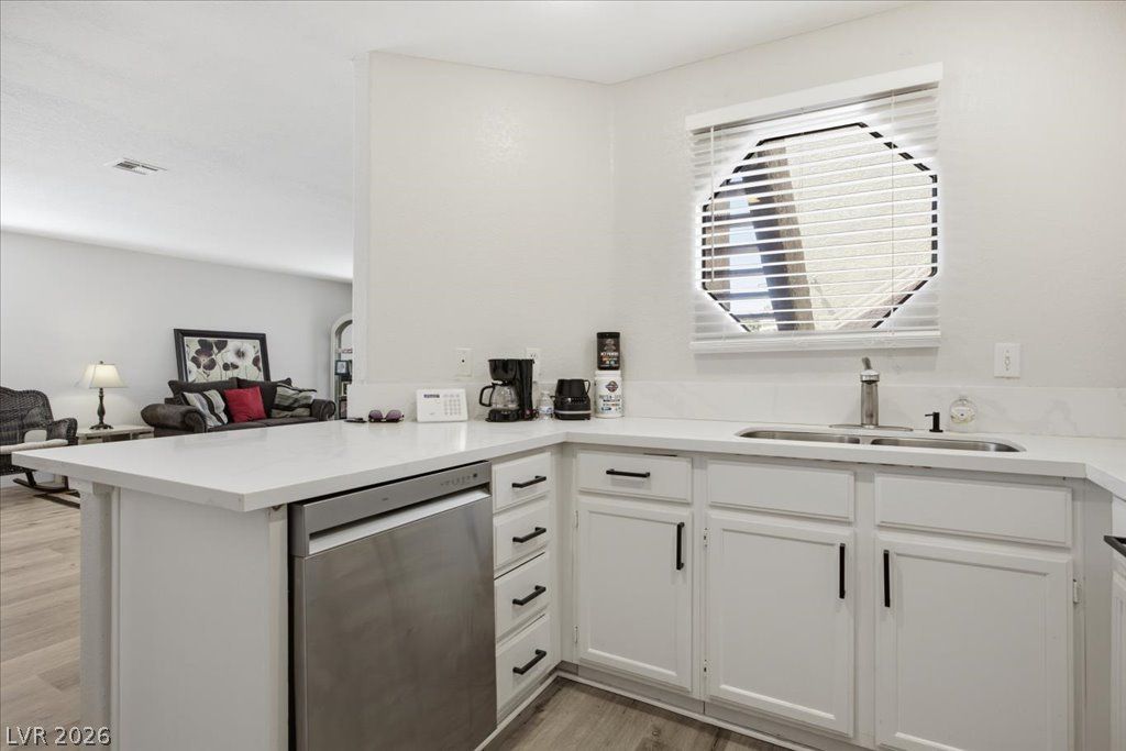 5008 South Rainbow Boulevard 108, Las Vegas, NV 89118 — photo 4