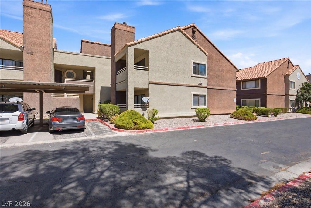 5008 South Rainbow Boulevard 108, Las Vegas, NV 89118 — photo 5