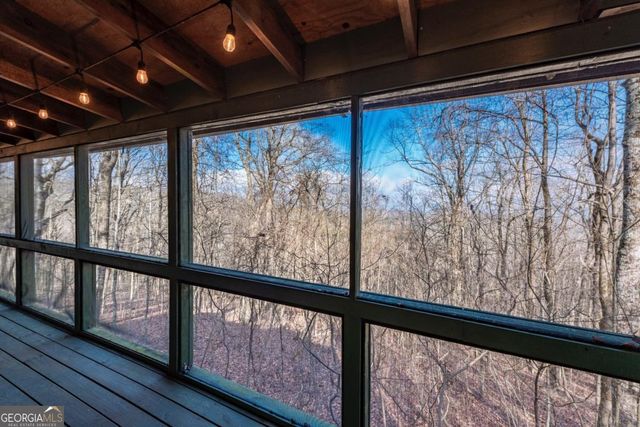 168 Burnt Mountain Cove Road, Jasper, GA 30143