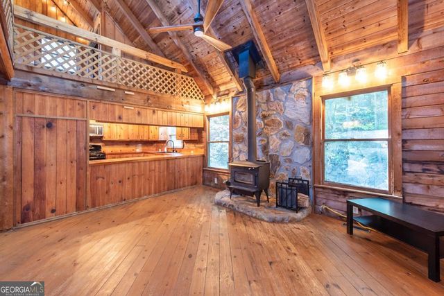 168 Burnt Mountain Cove Road, Jasper, GA 30143