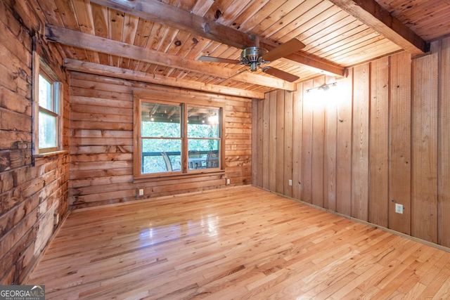 168 Burnt Mountain Cove Road, Jasper, GA 30143