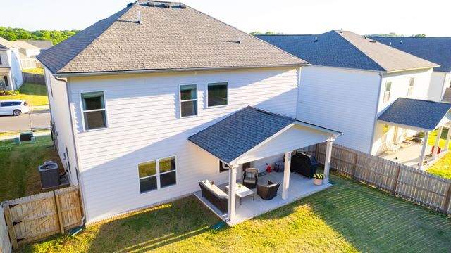 224 Lightwood Dr, Antioch, TN 37013