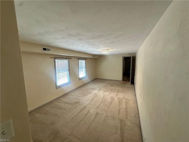 523 Briar Hill RD, Norfolk, VA 23502