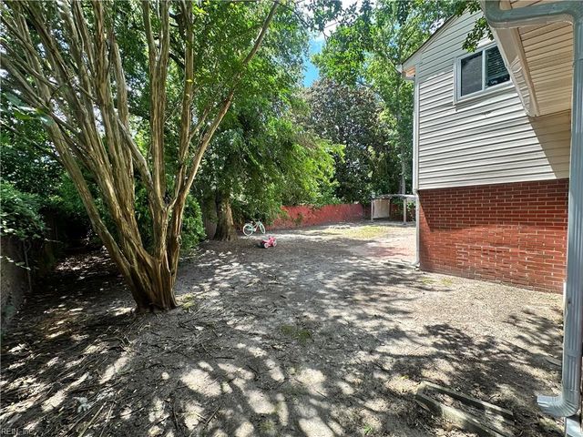 523 Briar Hill RD, Norfolk, VA 23502