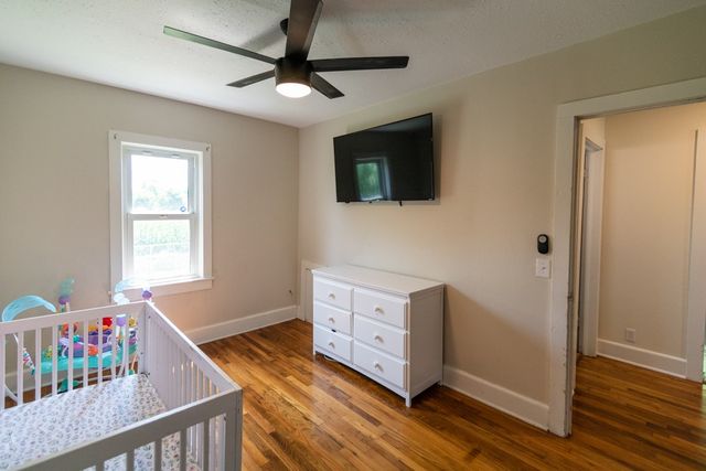 1685 Bumpus Mill Rd, Oak Grove, KY 42262