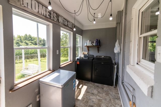 1685 Bumpus Mill Rd, Oak Grove, KY 42262
