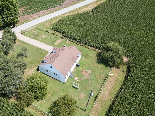 1685 Bumpus Mill Rd, Oak Grove, KY 42262
