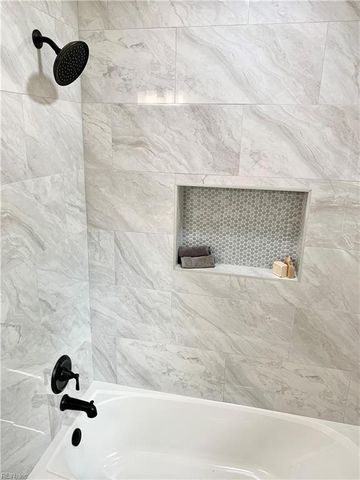 4237 Thistle DR, Portsmouth, VA 23703