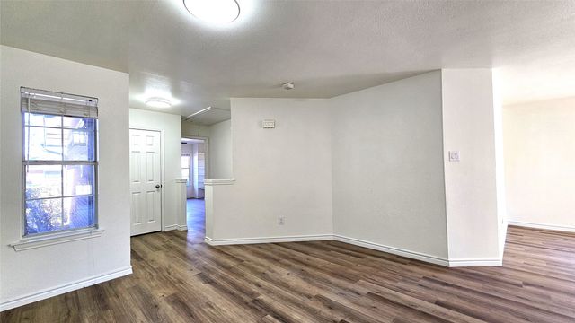 901 W Congress Street, Denton, TX 76201