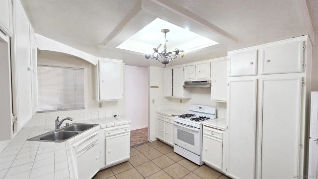 141 Polk, Oceanside, CA 92057