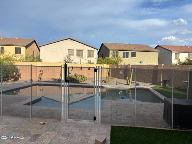 28311 N CACTUS FLOWER Circle, San Tan Valley, AZ 85143