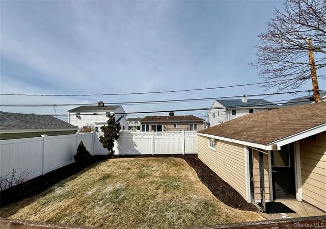 68 Robert Street, Freeport, NY 11520