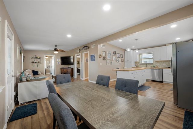 622 S Sandpiper, Ingleside, TX 78362