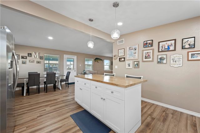 622 S Sandpiper, Ingleside, TX 78362