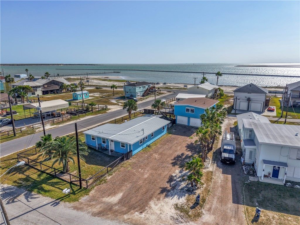 622 S Sandpiper, Ingleside, TX 78362