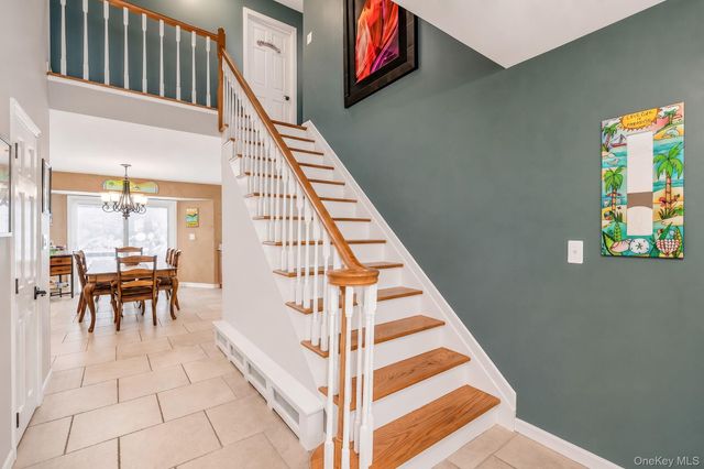 2 Piedmont Court, Centereach, NY 11720