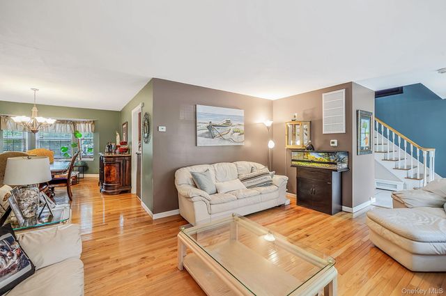2 Piedmont Court, Centereach, NY 11720