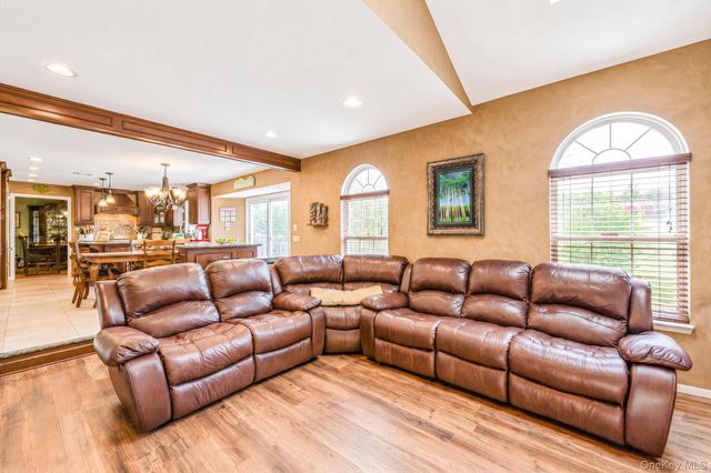 2 Piedmont Court, Centereach, NY 11720