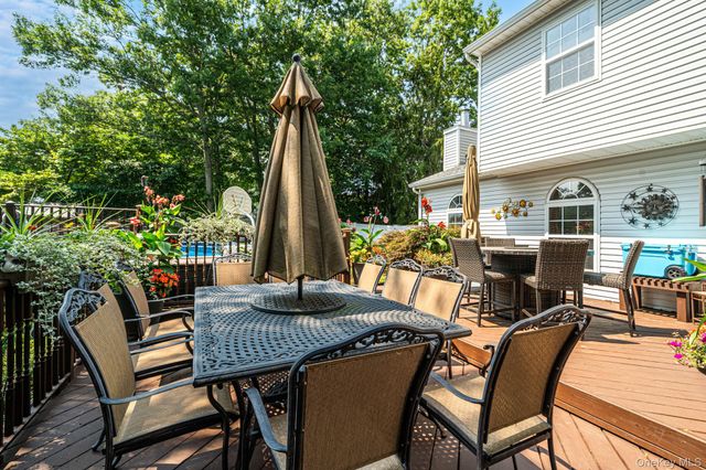 2 Piedmont Court, Centereach, NY 11720