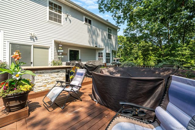 2 Piedmont Court, Centereach, NY 11720