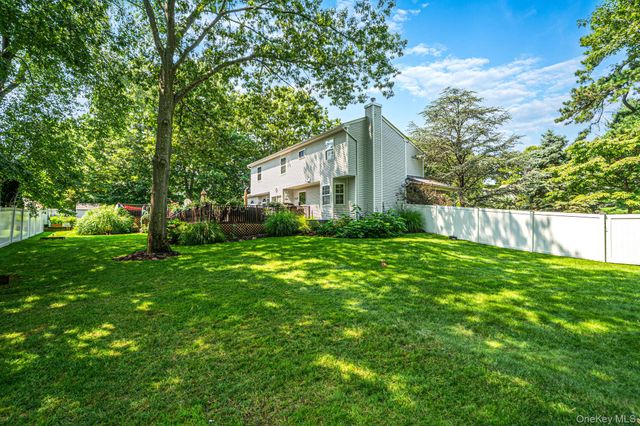 2 Piedmont Court, Centereach, NY 11720